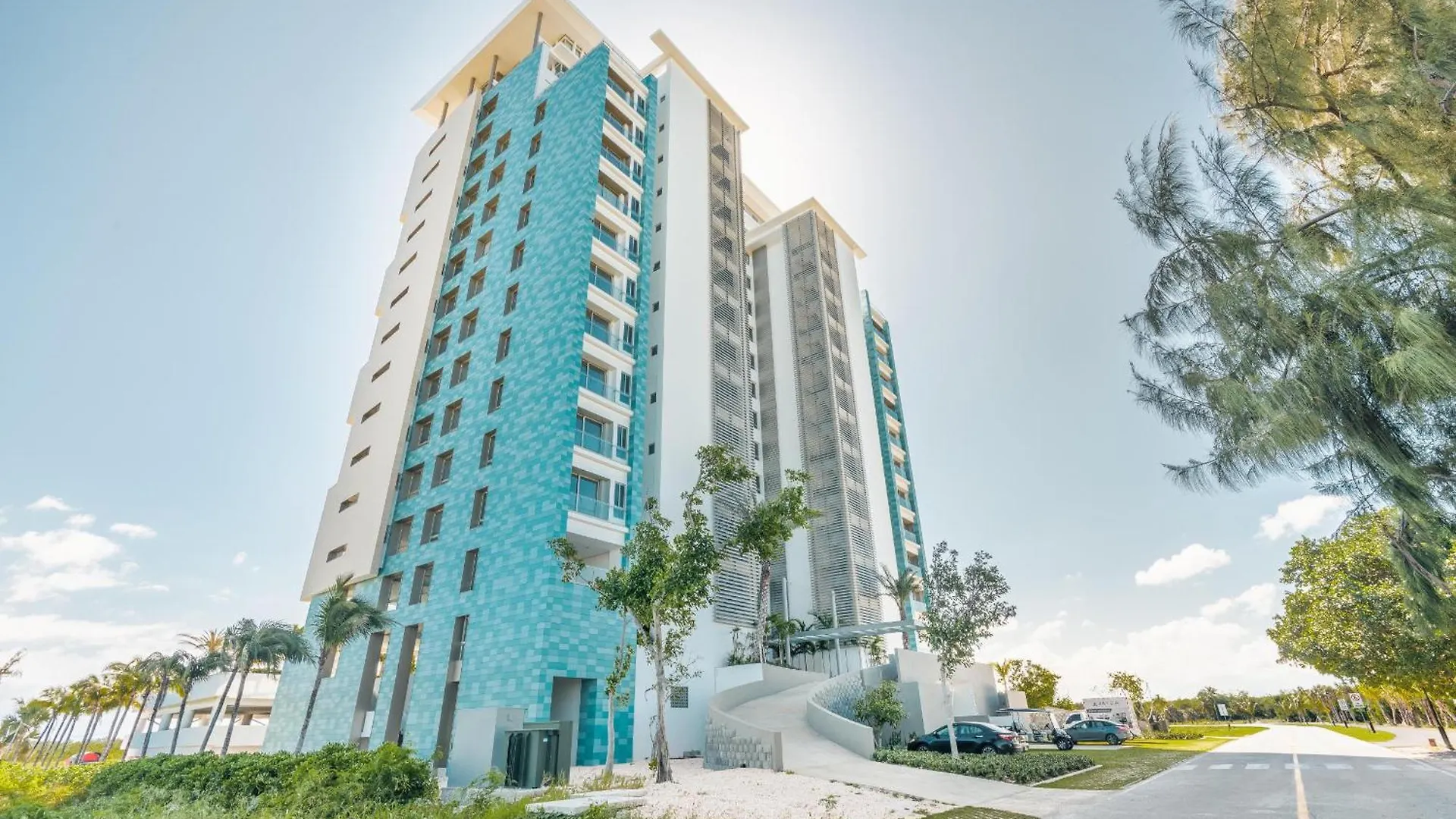 Modern Apartment In Exclusive Tower At Cap Cana Punta Cana