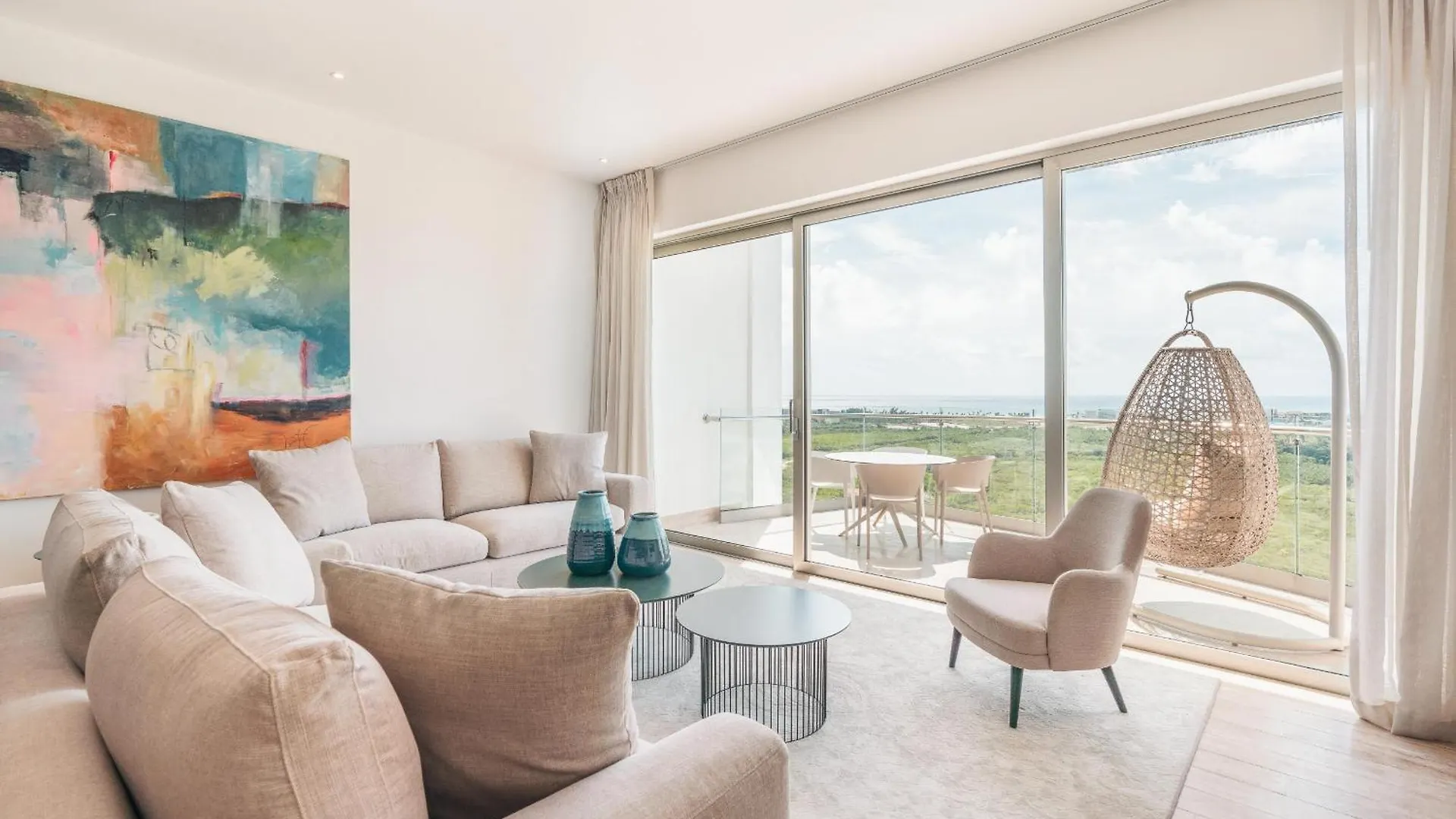 Modern Apartment In Exclusive Tower At Cap Cana Punta Cana