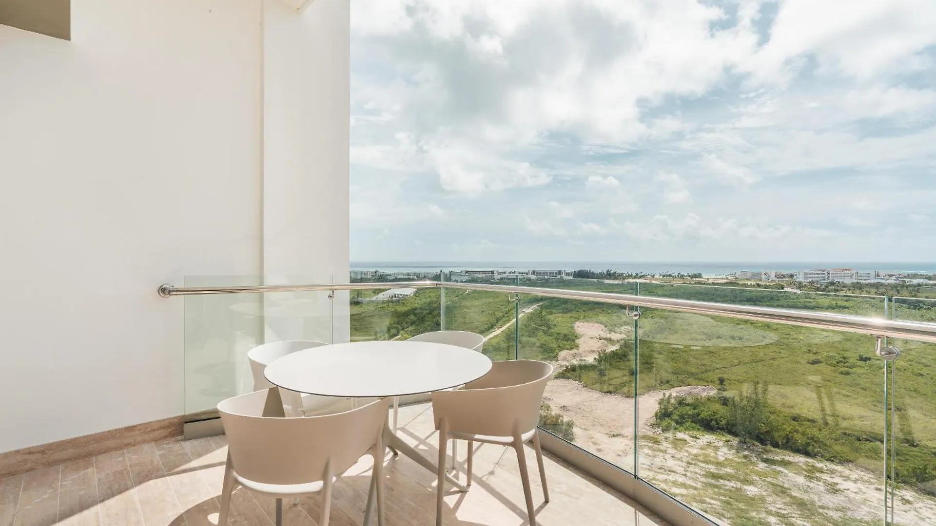 Modern Apartment In Exclusive Tower At Cap Cana Punta Cana